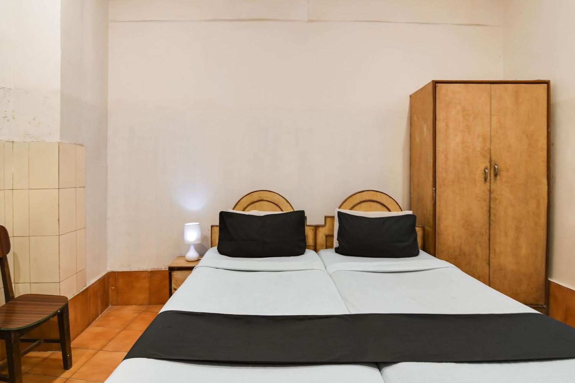 Hotel O Dinar Колката Екстер'єр фото