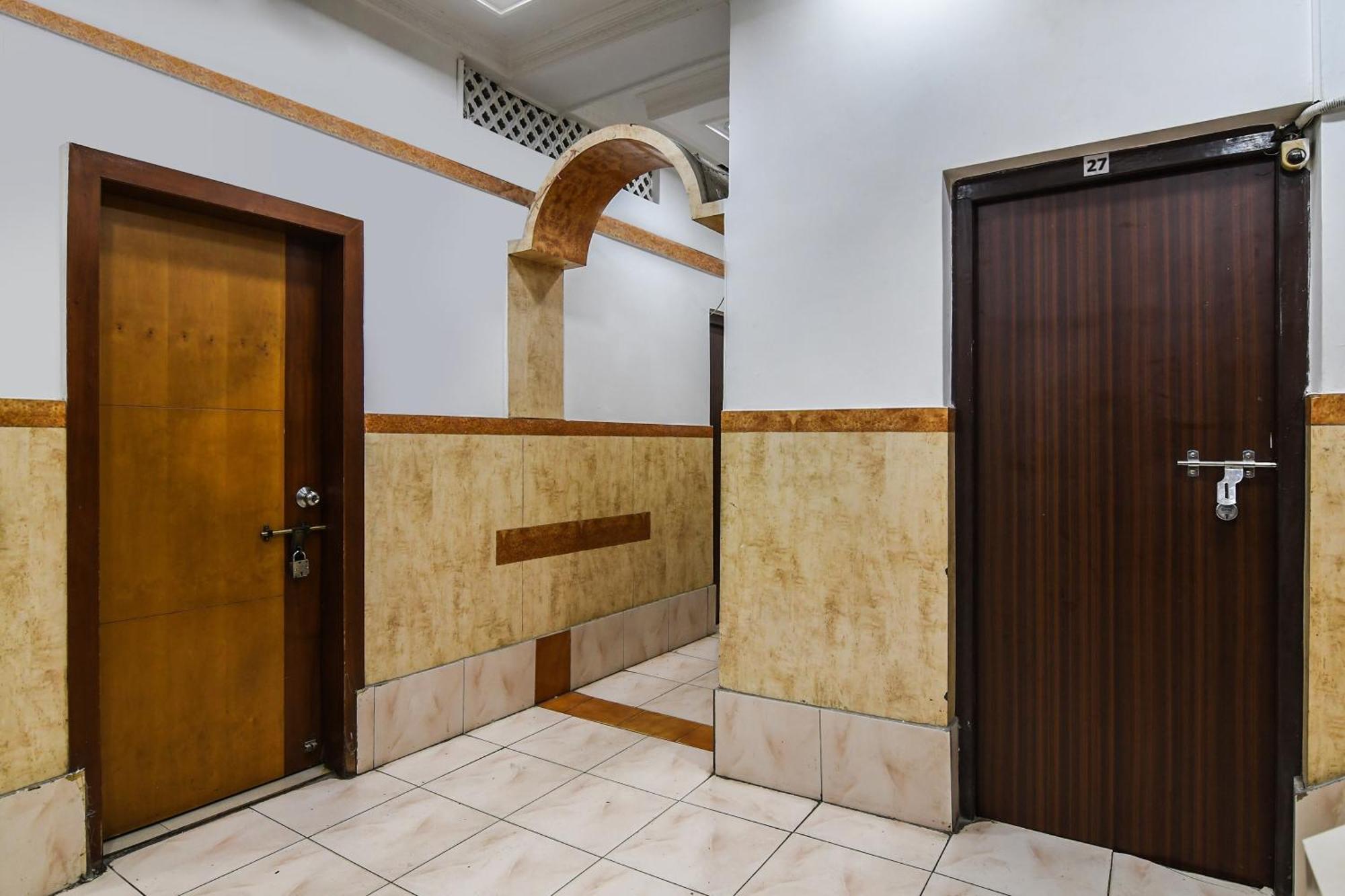 Hotel O Dinar Колката Екстер'єр фото
