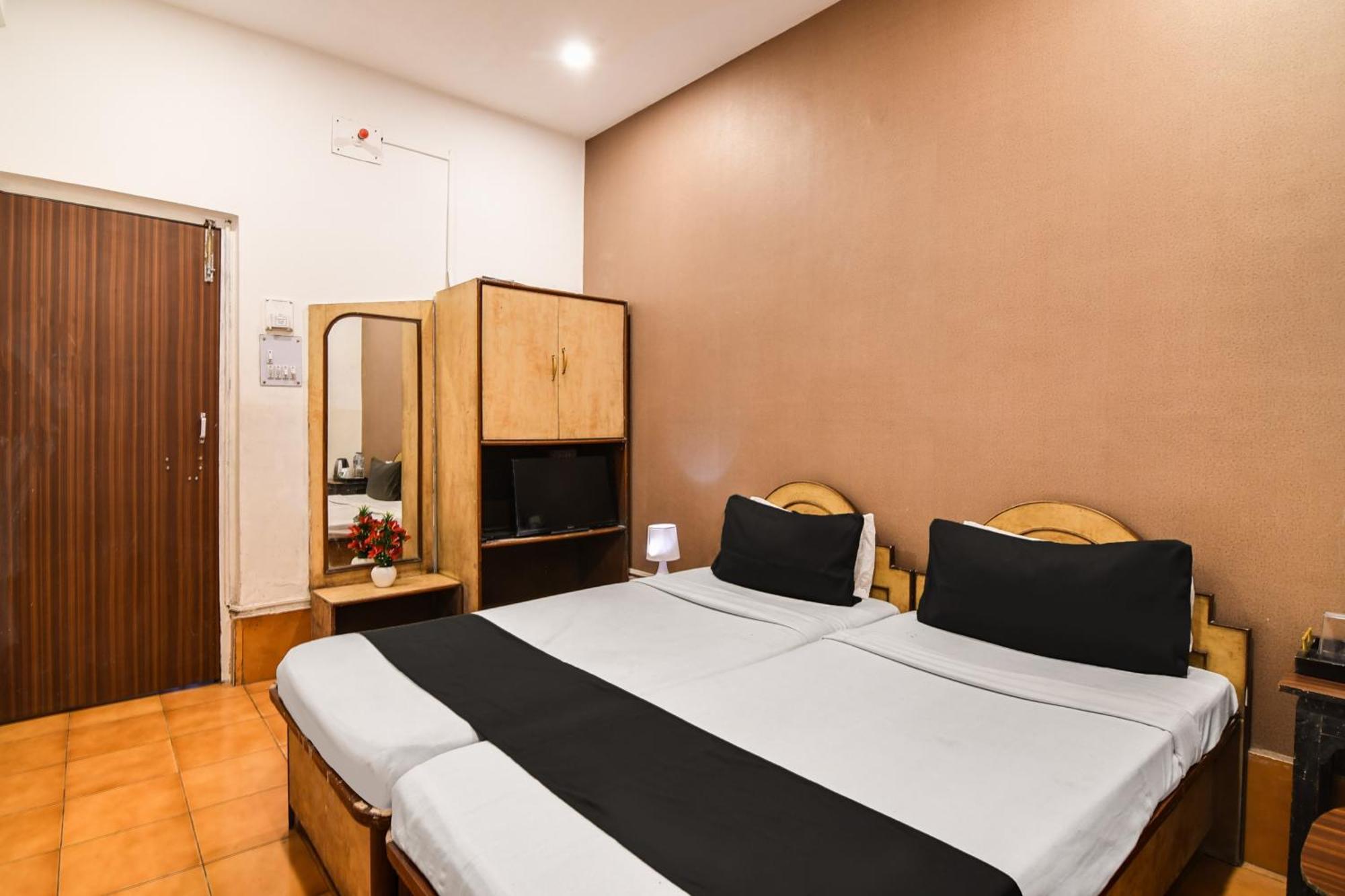 Hotel O Dinar Колката Екстер'єр фото